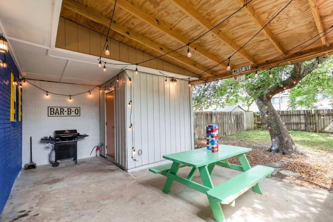 Retro - Arcade Home, Kids, Dogs, Grill, & Beach! Fort Walton Beach Esterno foto